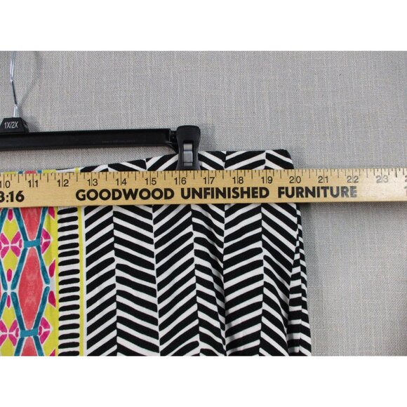 Black & Multicolor Geometric Maxi Skirt XL Made In Cambodia - Picture 5 of 8
